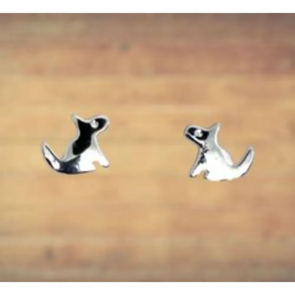 Indio Jewelry Tiny Minimalist Silver Dog Stud Earrings #113
